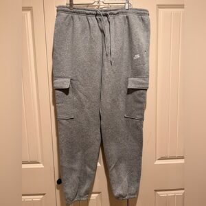 Nike Standard Fit Gray Tapered Sweatpants